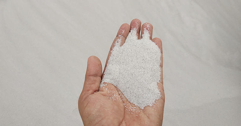 https://threez.infiaglobal.com/storage/photos/1/Products/Sand/Silica Sand/Silica Sand.jpg